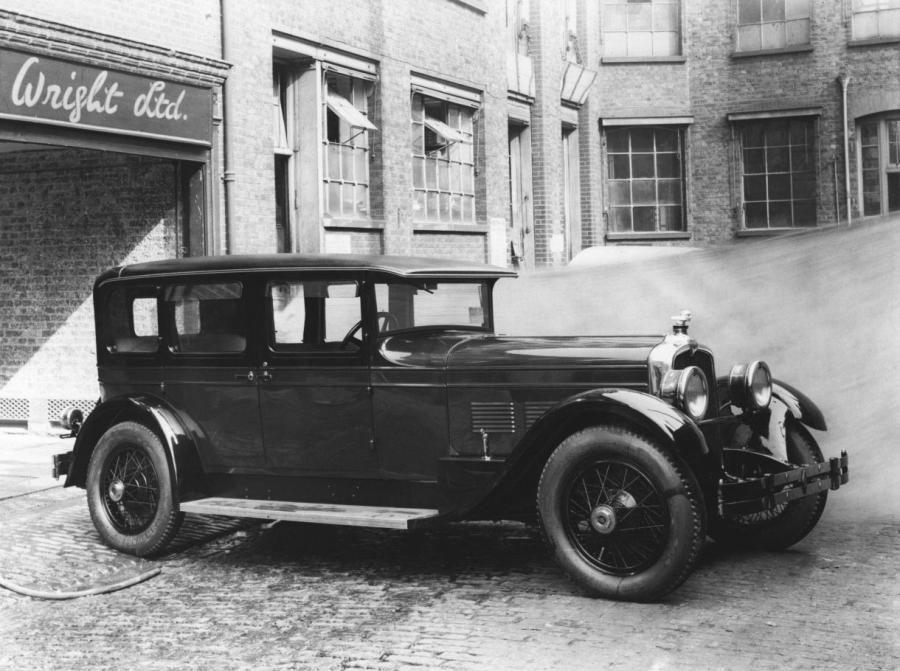  Stutz Model AA Vertical Eight 5-Passenger Sedan 1926 года  (фото 9 из 14)
